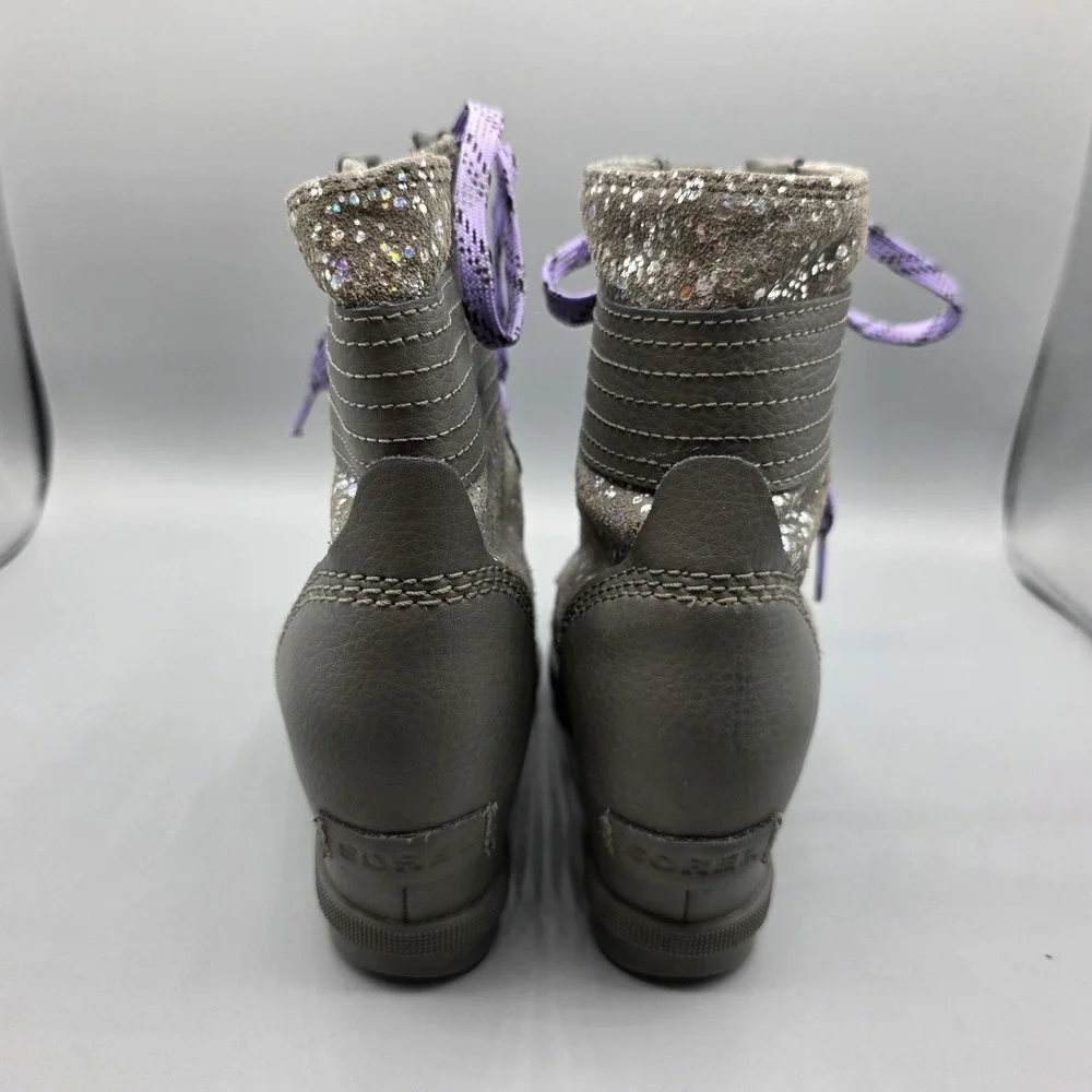 Sorel Kids Gray Lace-Up Boots with Purple Laces